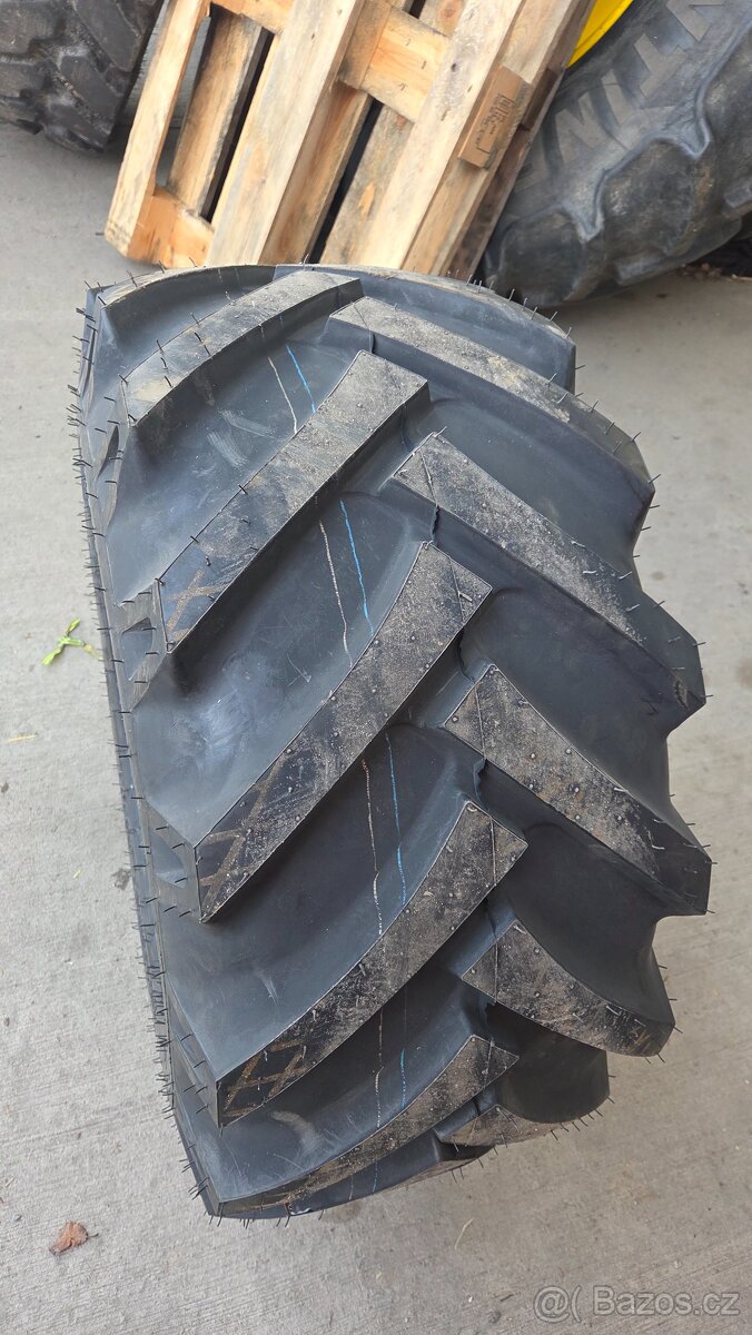 Pneumatiky BKT 15.0/55-17 - 4