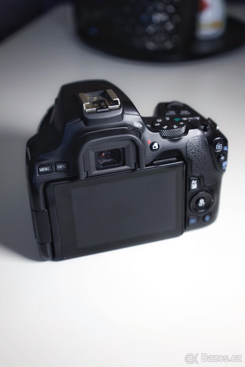 Canon EOS 250D + 2 objektivy - 4