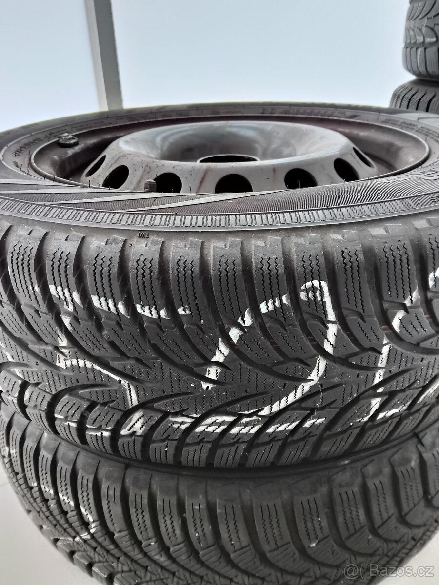 Nokian 195/65/15 - 4