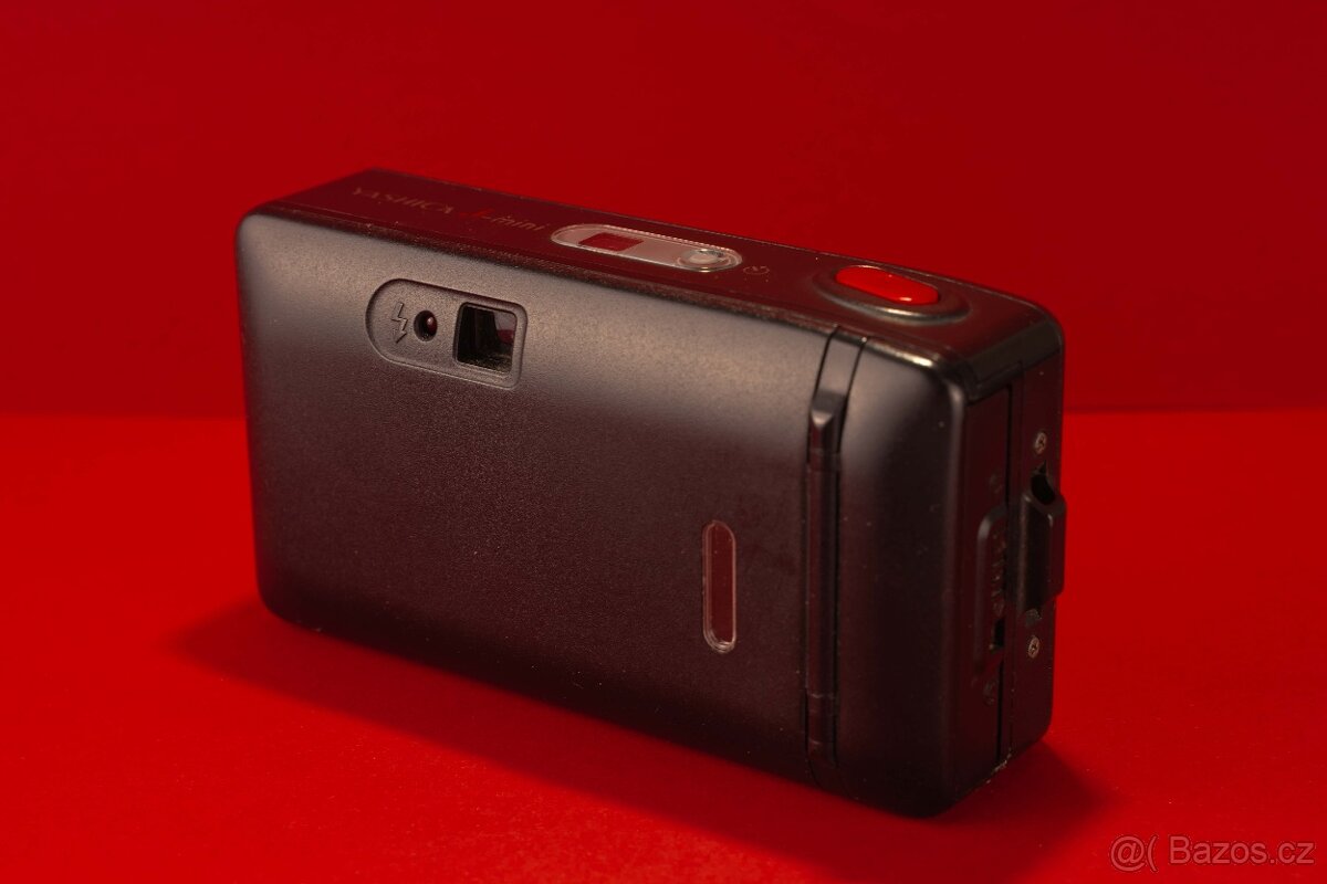 Yashica J-Mini - 4