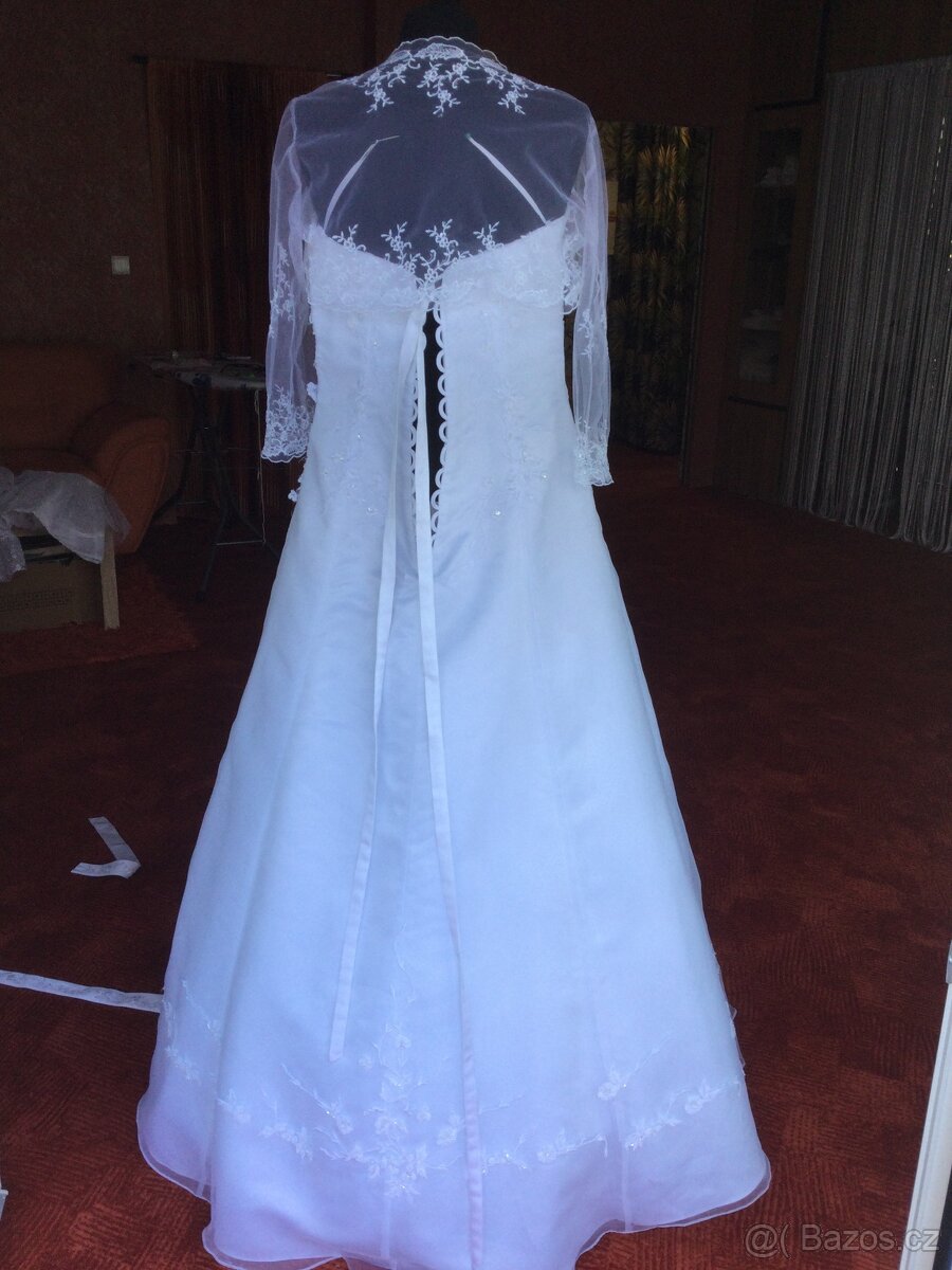 Svatebni saty zn. MS moda - 4