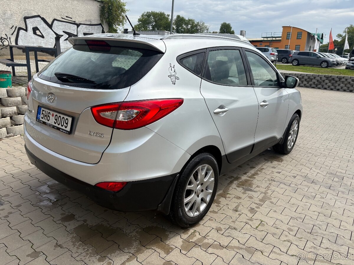 Hyundai ix35,klima,polokůže,1.6 benzin - 4