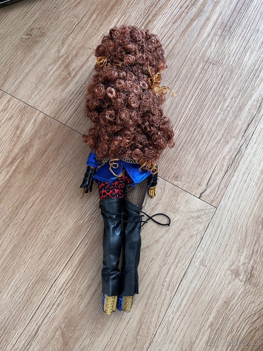 Panenka L.O.L. Surprise OMG ReMix Rock Velká ségra - Feroci - 4