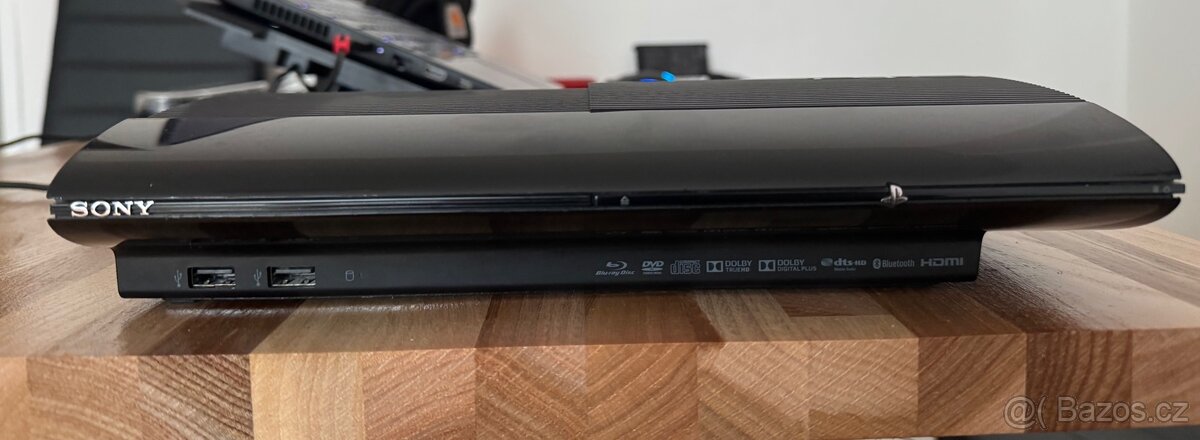 Play station 3 Super Slim - 4