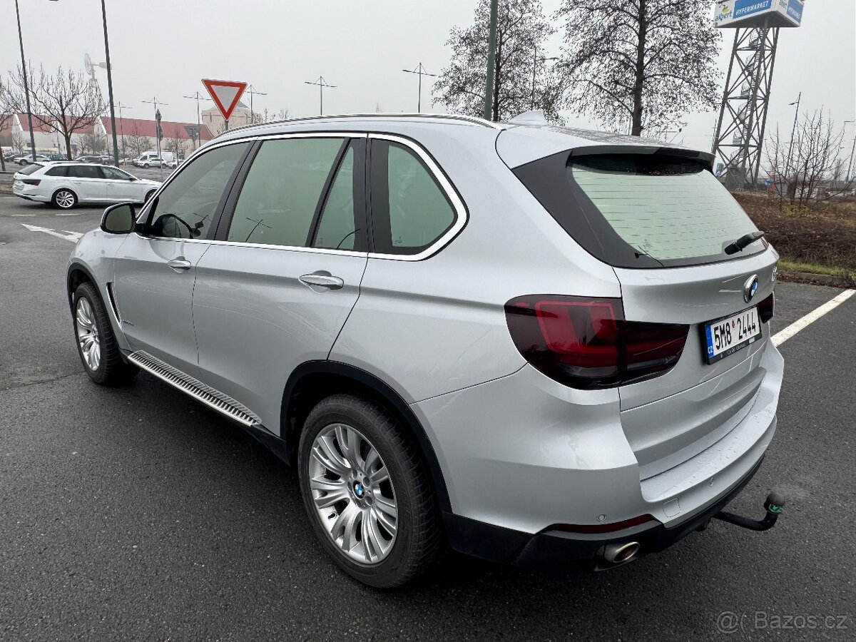 BMW X5 F15,koupeno v CR,3,0d...... - 4