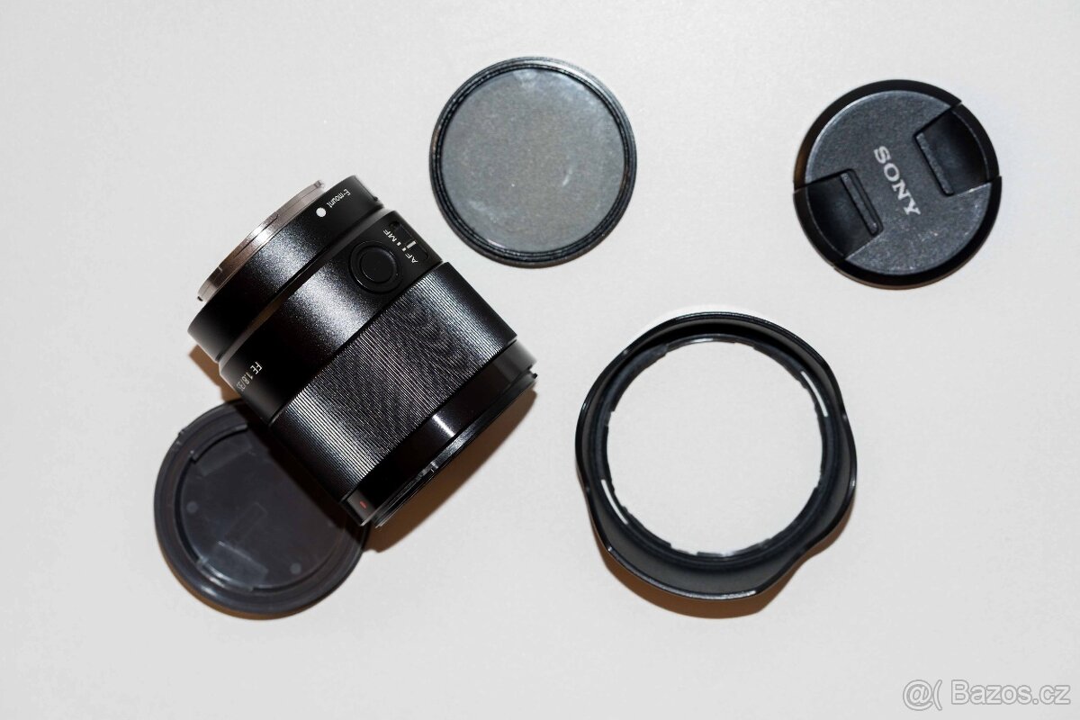 Sony FE 35 mm f/1.8 - 4