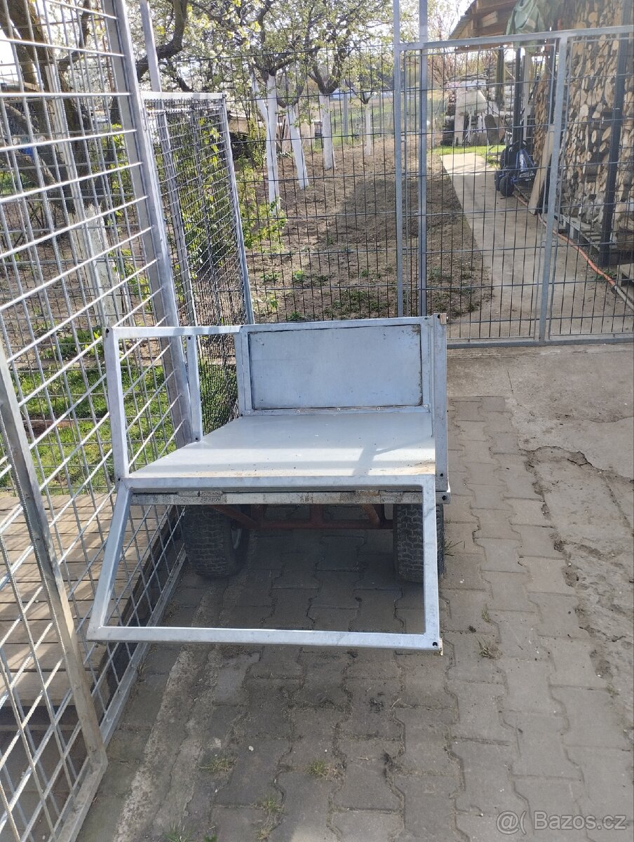 Vlečka na malý traktor - 4