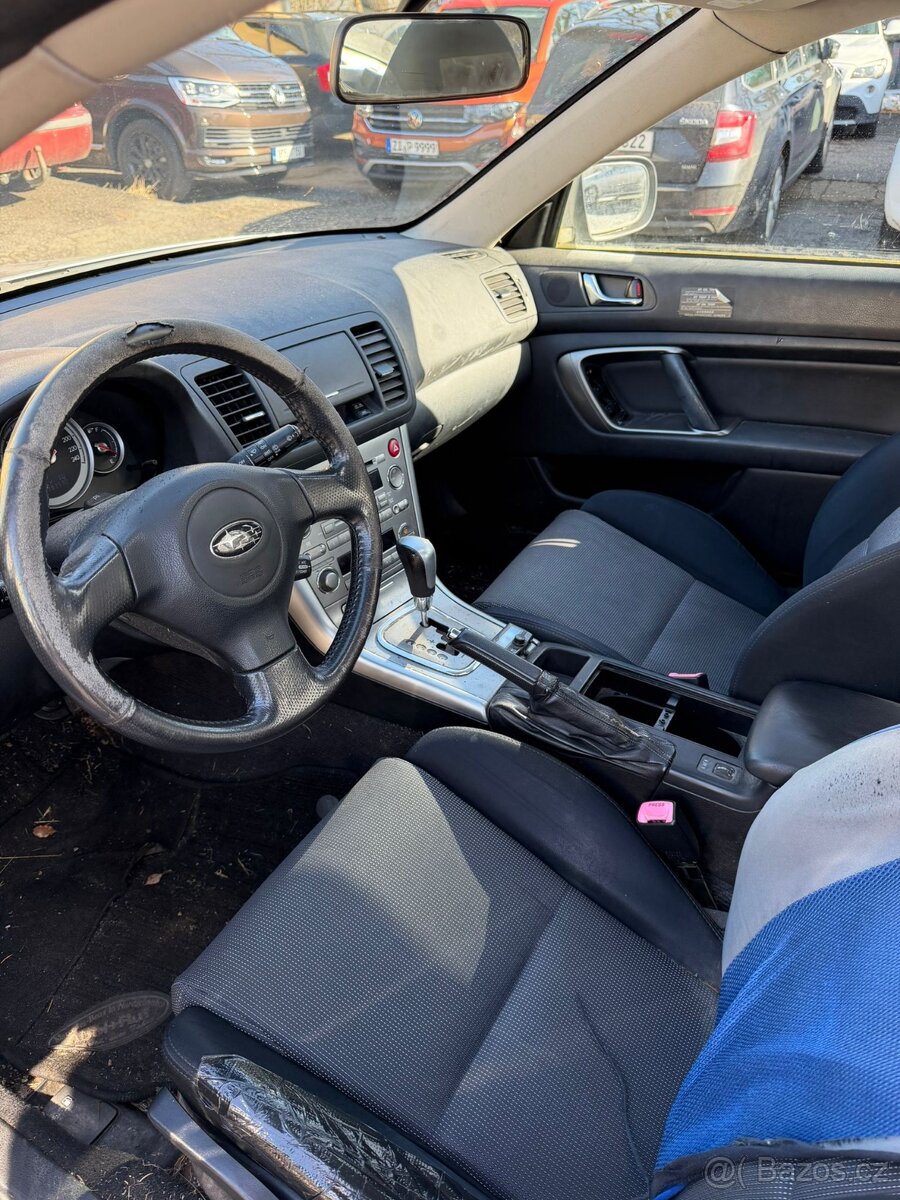 Subaru Legacy - 4