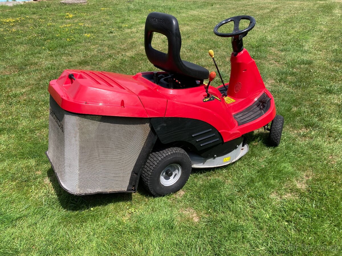 Zahradní traktůrek ,rider Honda 1211 - 4
