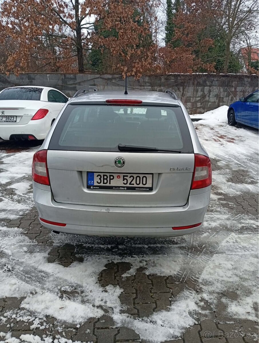 Skoda oktavia 2 2011rok - 4