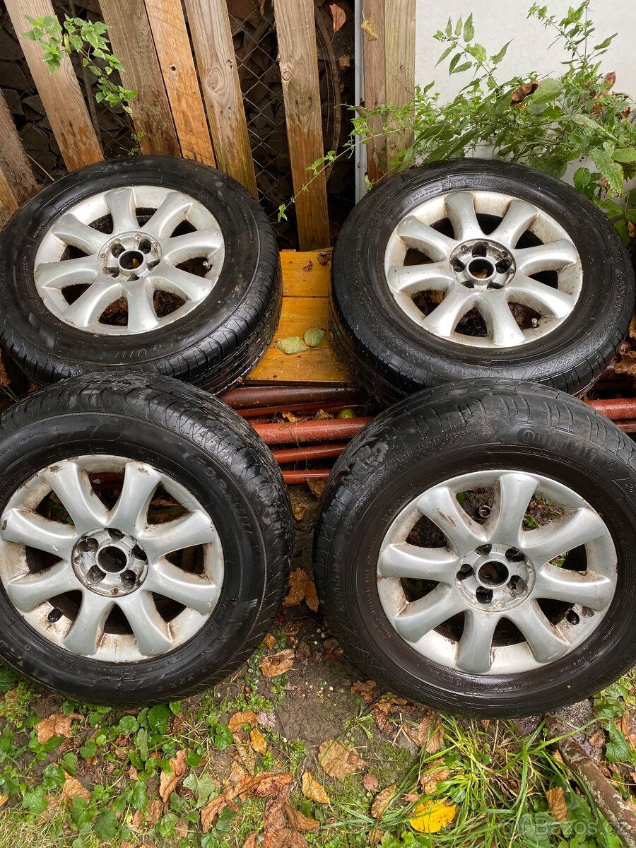 Pneumatiky a disky 215/65r15 letní - 4