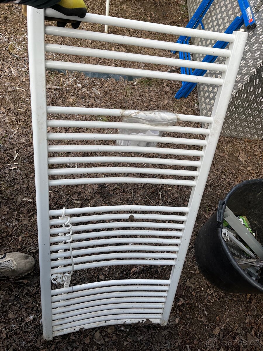 Koupelnový zadiátor - 4