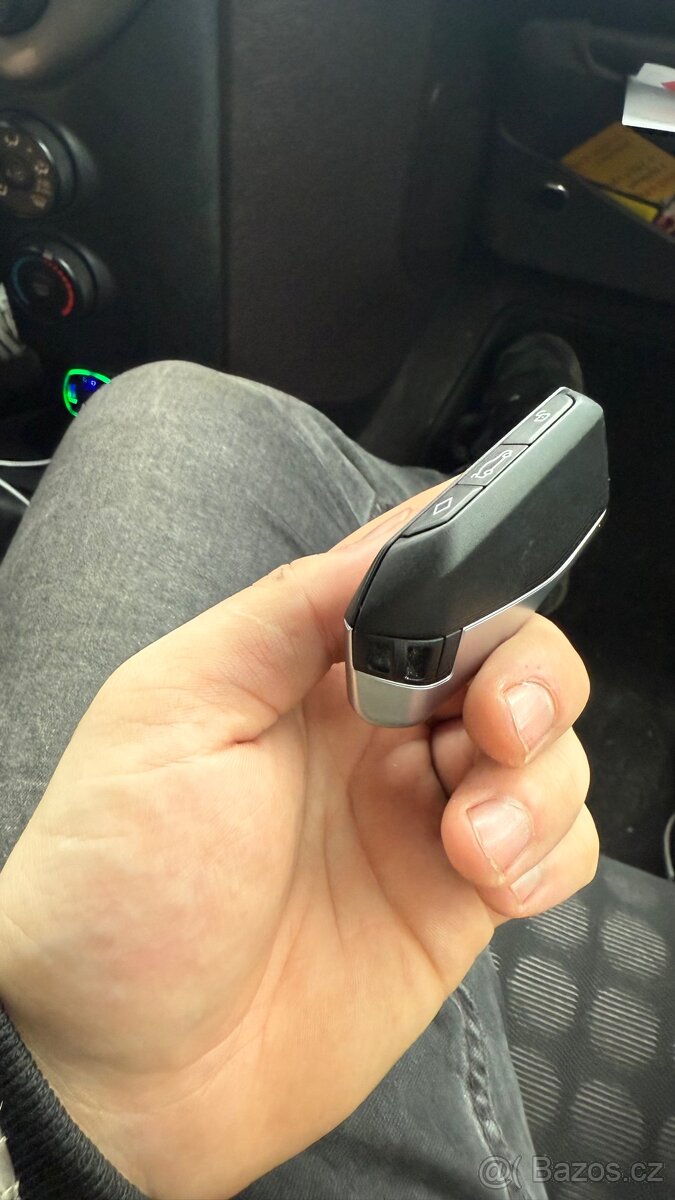 Prodám originální klíč BMW 2022+ - 4