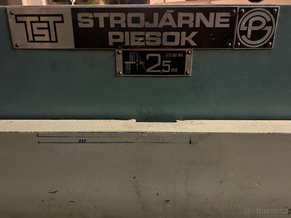 Tabulové nůžky NTC 1250-2,5 - 4