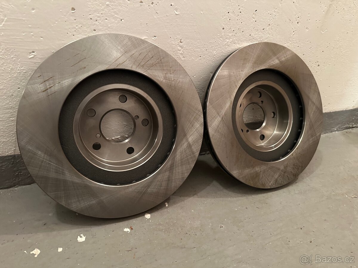 Brzdový kotouč
REMSA 6816.10 - 4