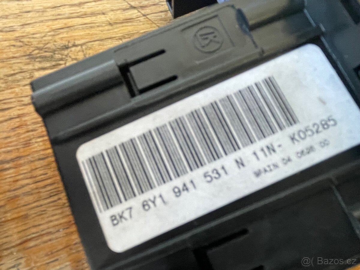 Fabia 1 spínač světel - 4