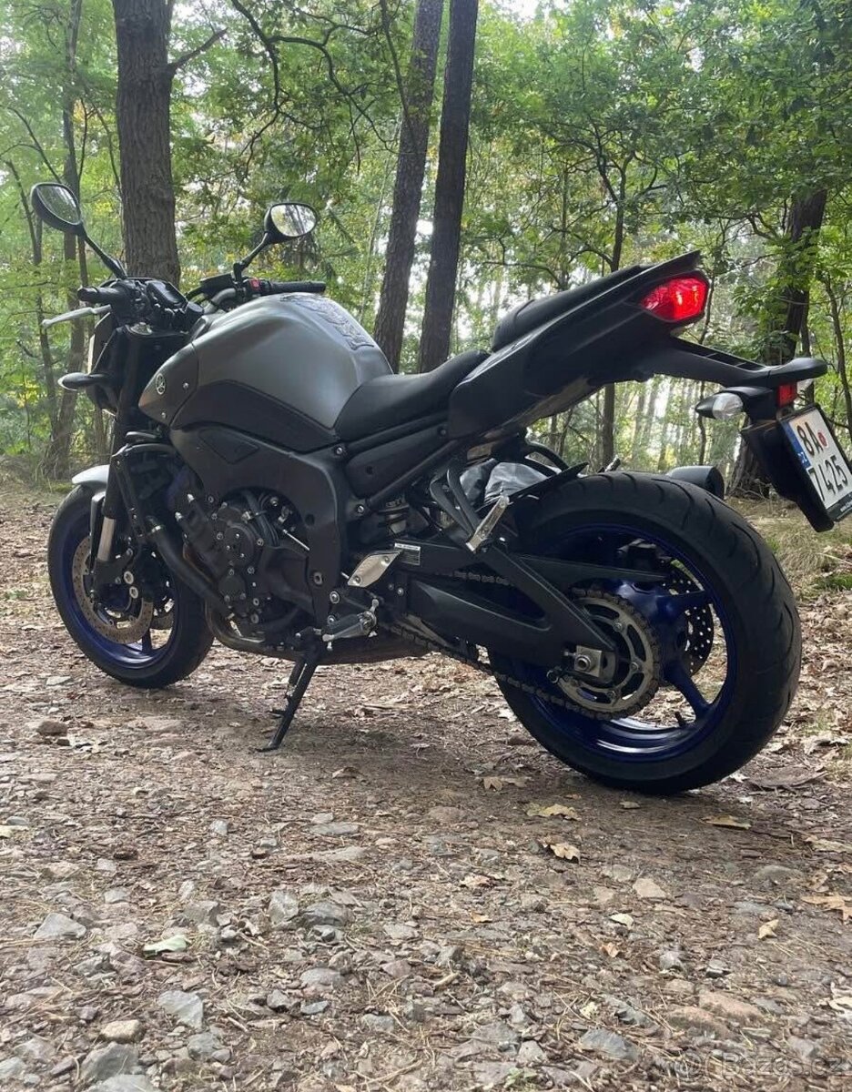 Yamaha Fazer 800 - 4