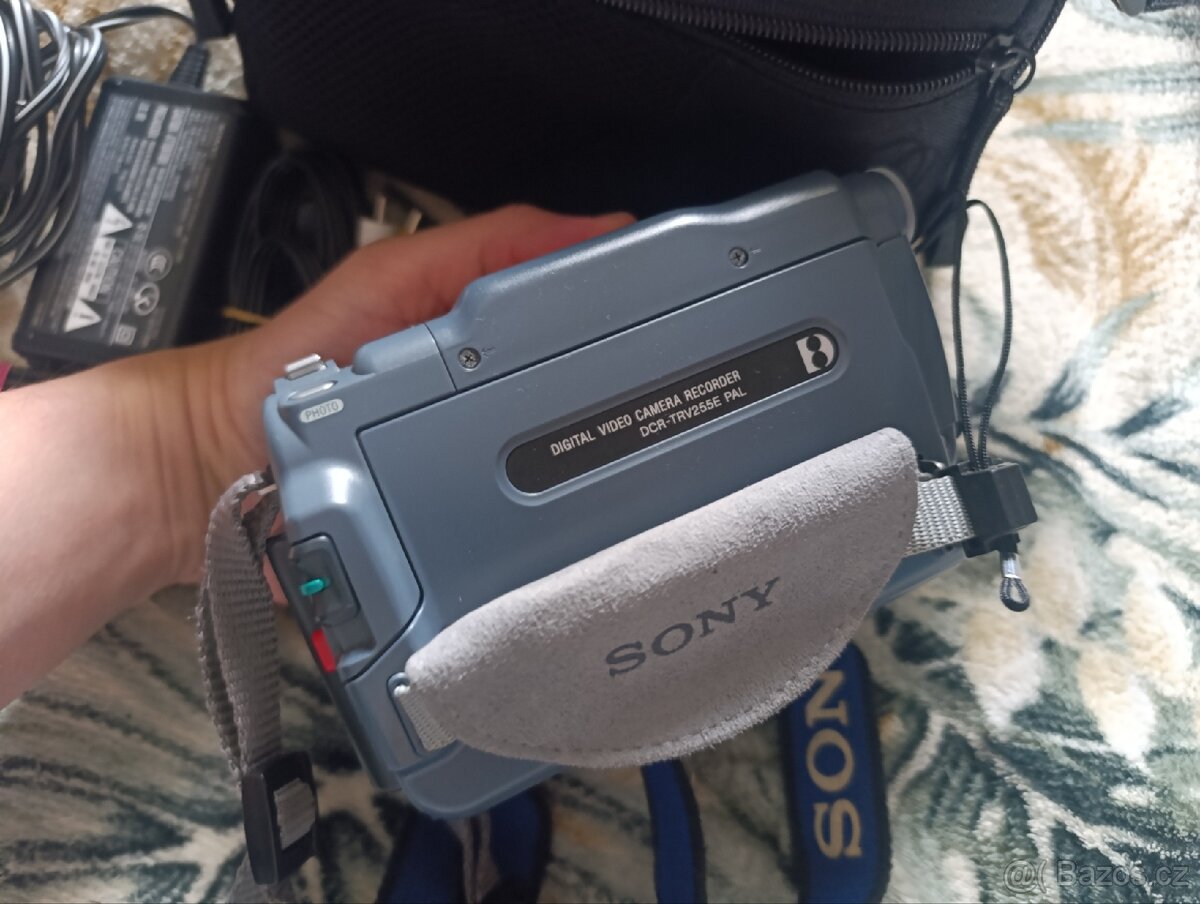 Videokamera Sony DCR-TRV255 Digital 8 - 4