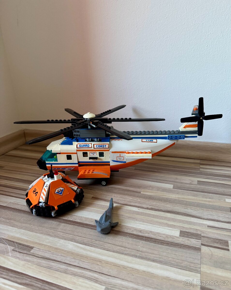 LEGO City 7738 Pobřežní hlídka – vrtulník a záchranný člun - 4