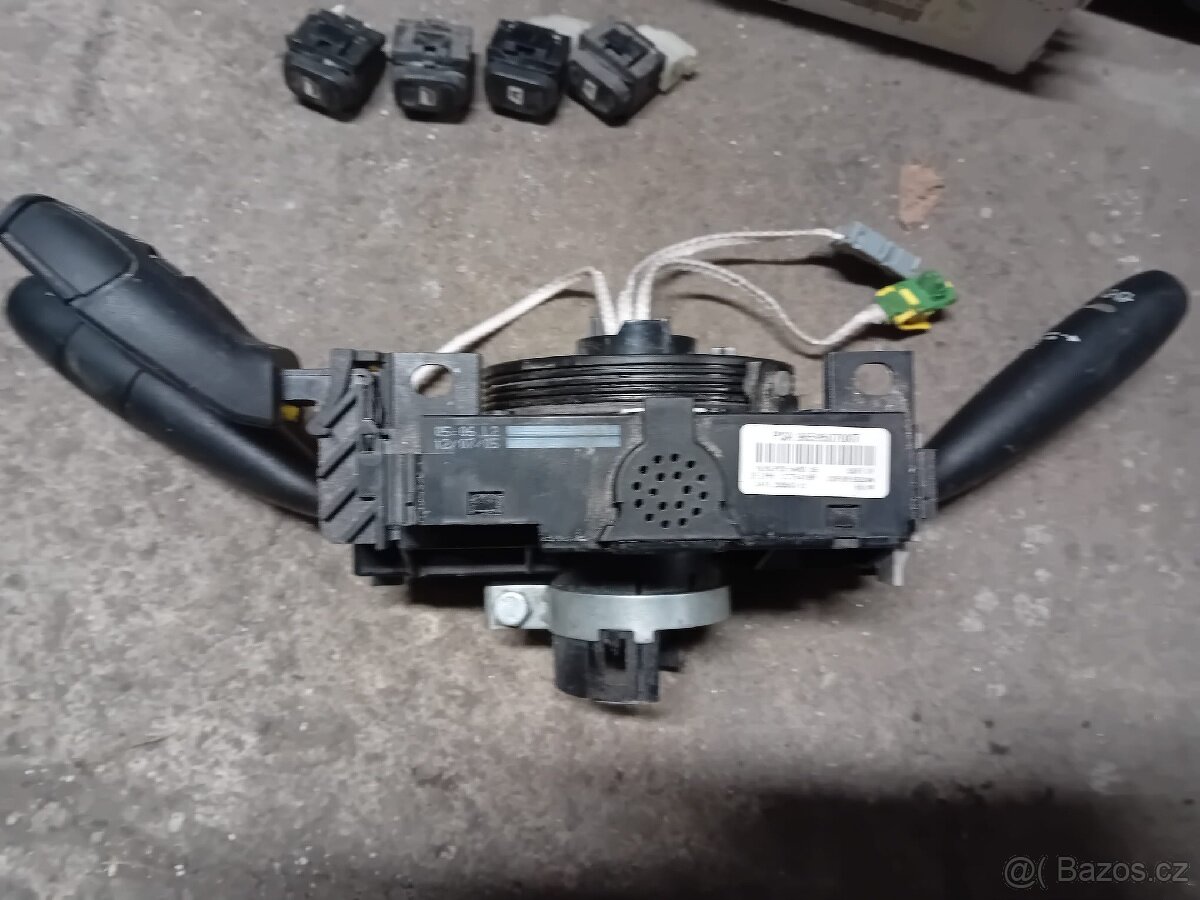 Citroen Xsara N2 2.0Hdi 80kw Budíky, zrcátka, páčky - 4