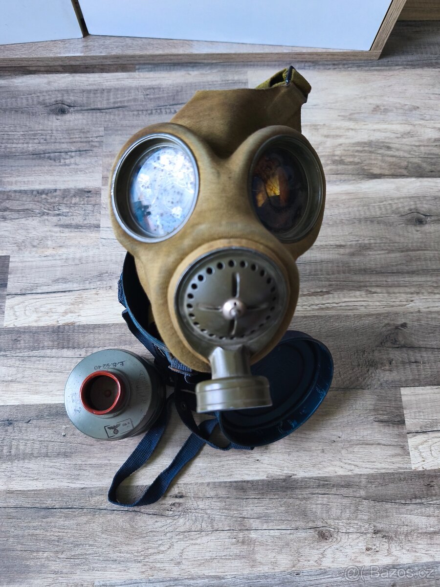 Německa plynová maska Luftschutz Originál - 4
