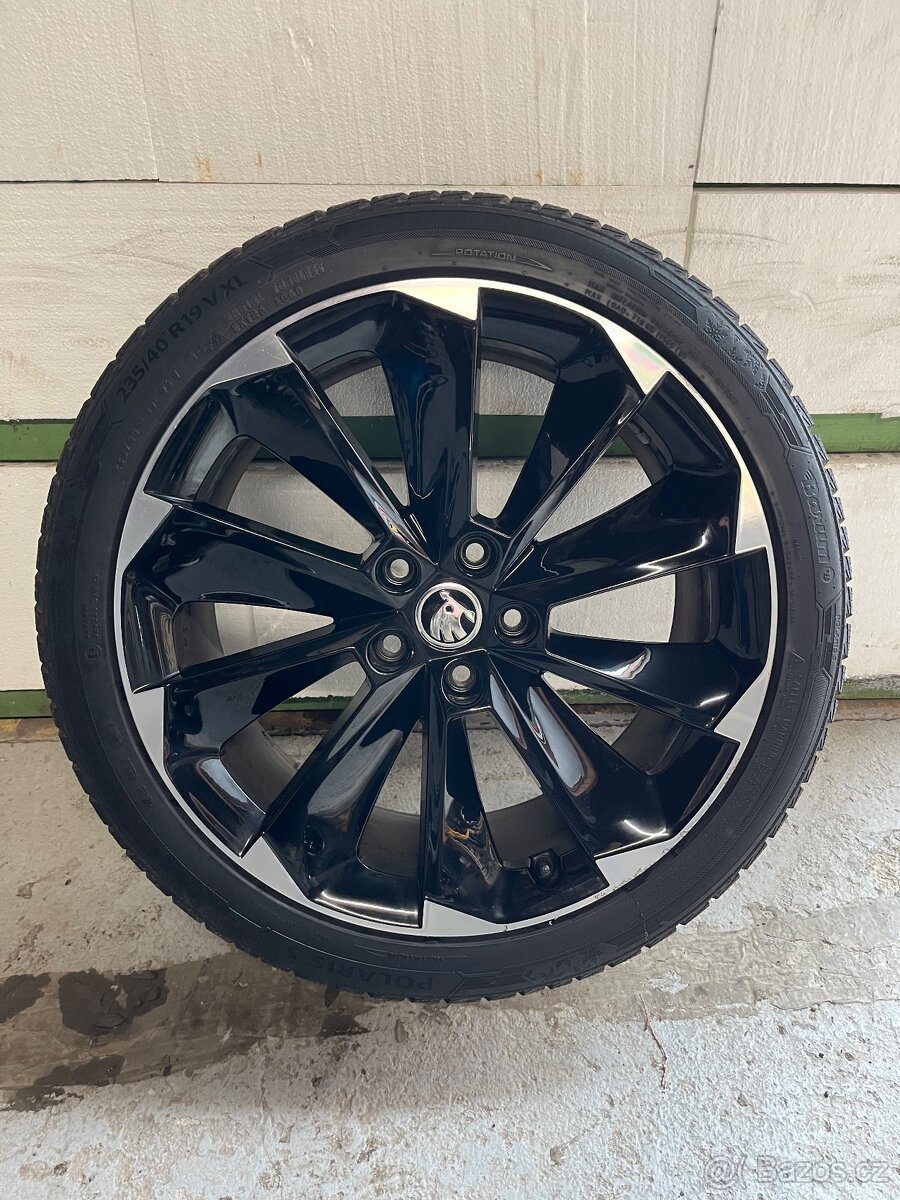 Škoda Superb R19 Originální zimní sada - 4