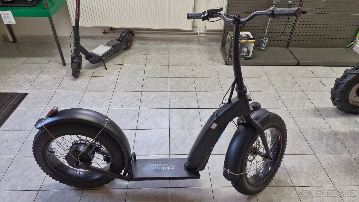 NOVÁ elektrokoloběžka MiniRocket Scooters Country 48V Li - 4