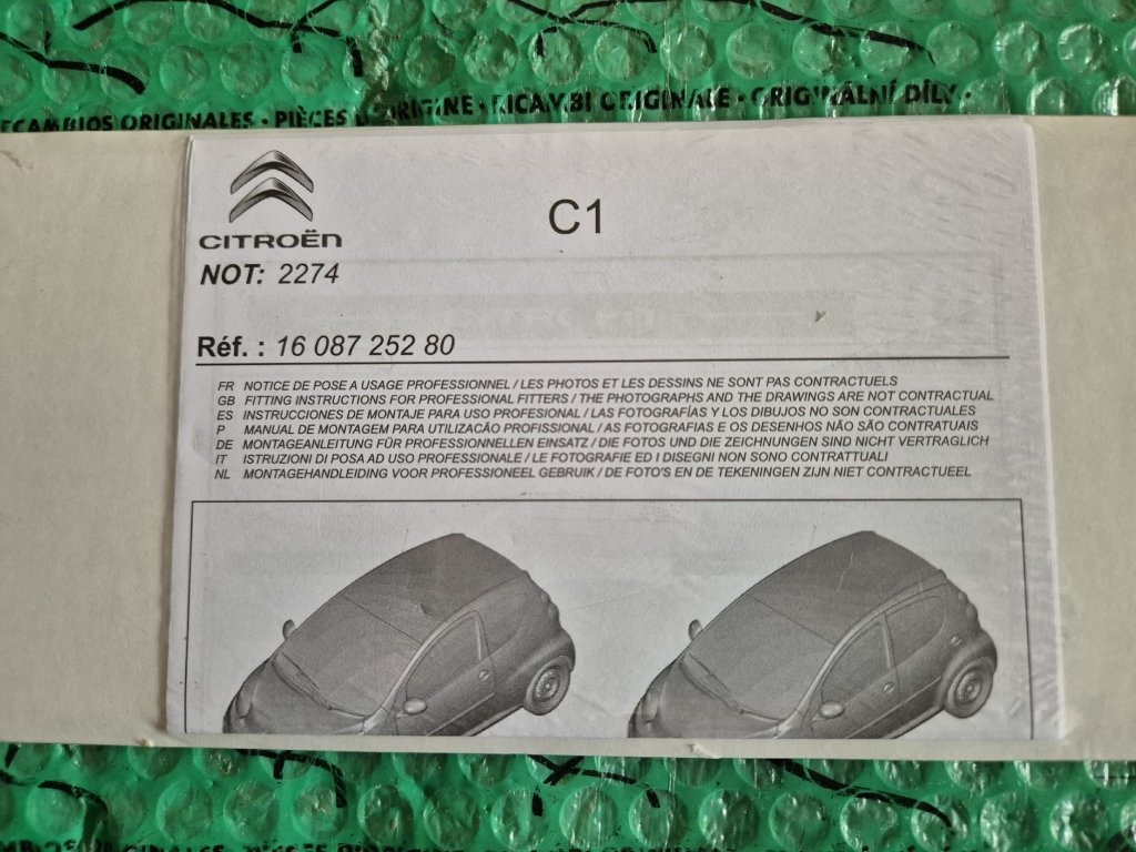 dekorativní ozdobné a ochranné lišty prahu Citroen C1 , C3 1 - 4