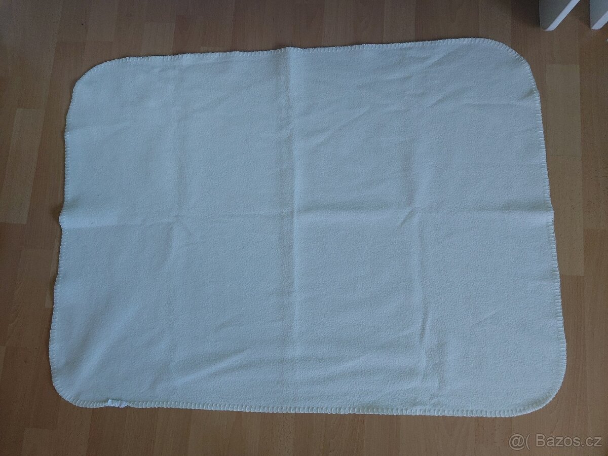 Dětská postýlka s lůžkovinami - 4