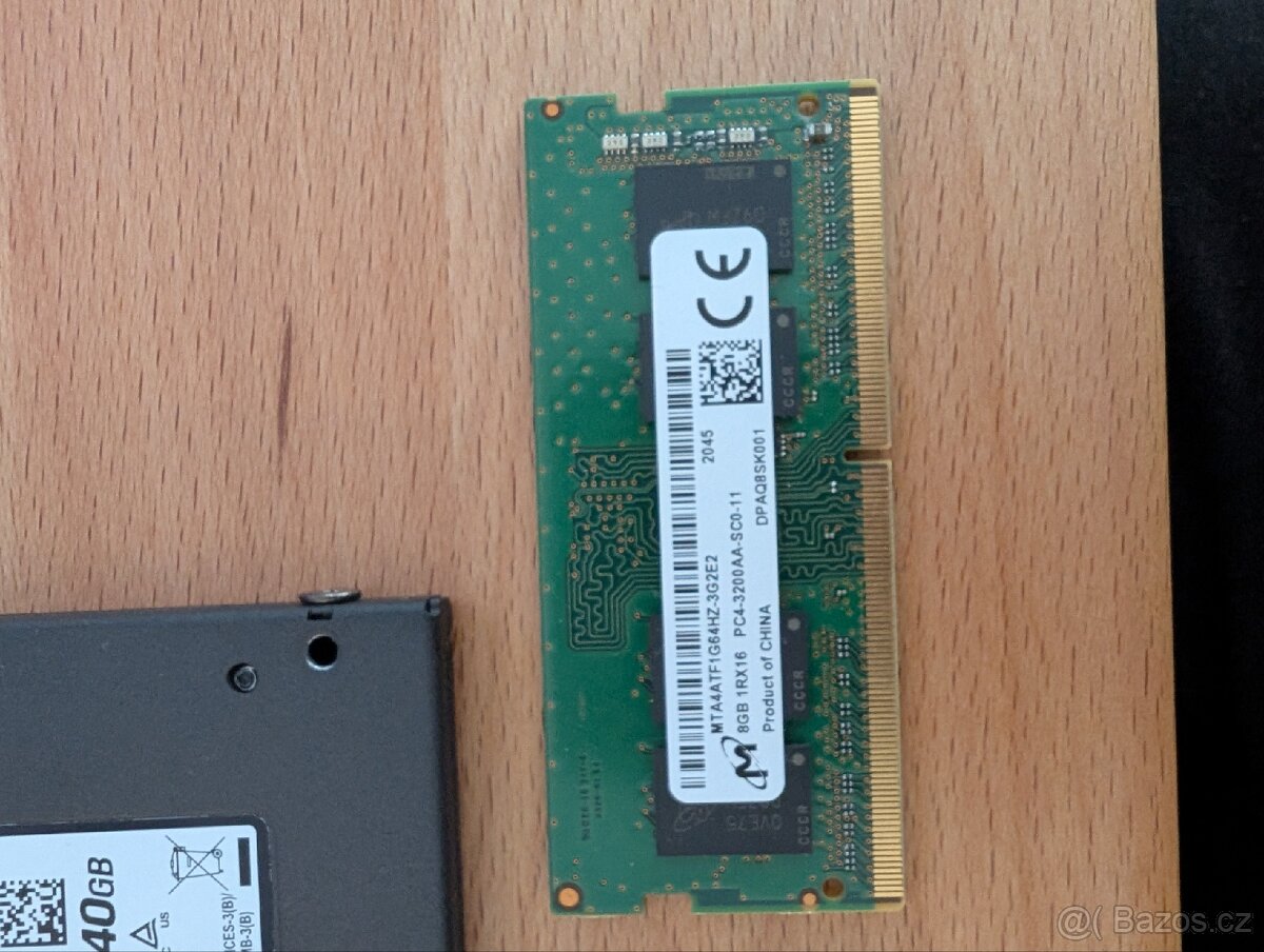 Paměti a disk SSD - 4