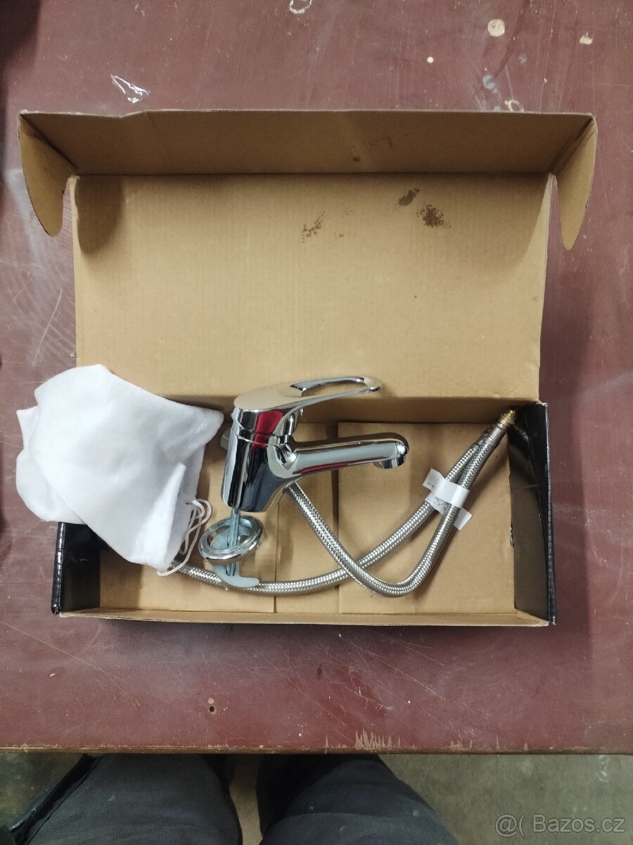 Umyvadlová páková baterie - 4