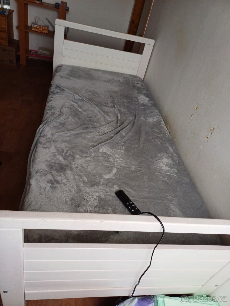 PODÁM POLOHOVACÍ ROŠT + POSTEL - 4