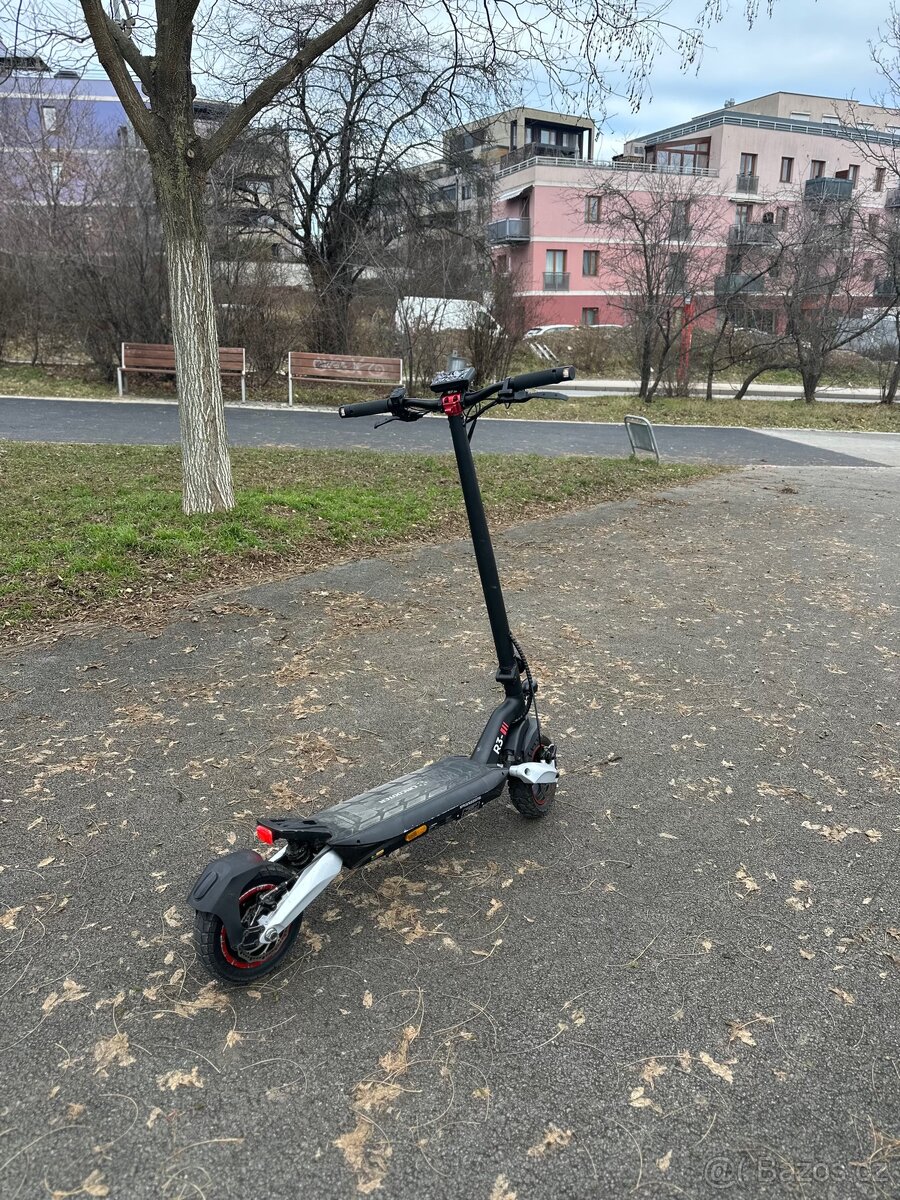 elektrokoloběžka CIRCOOTER - 4