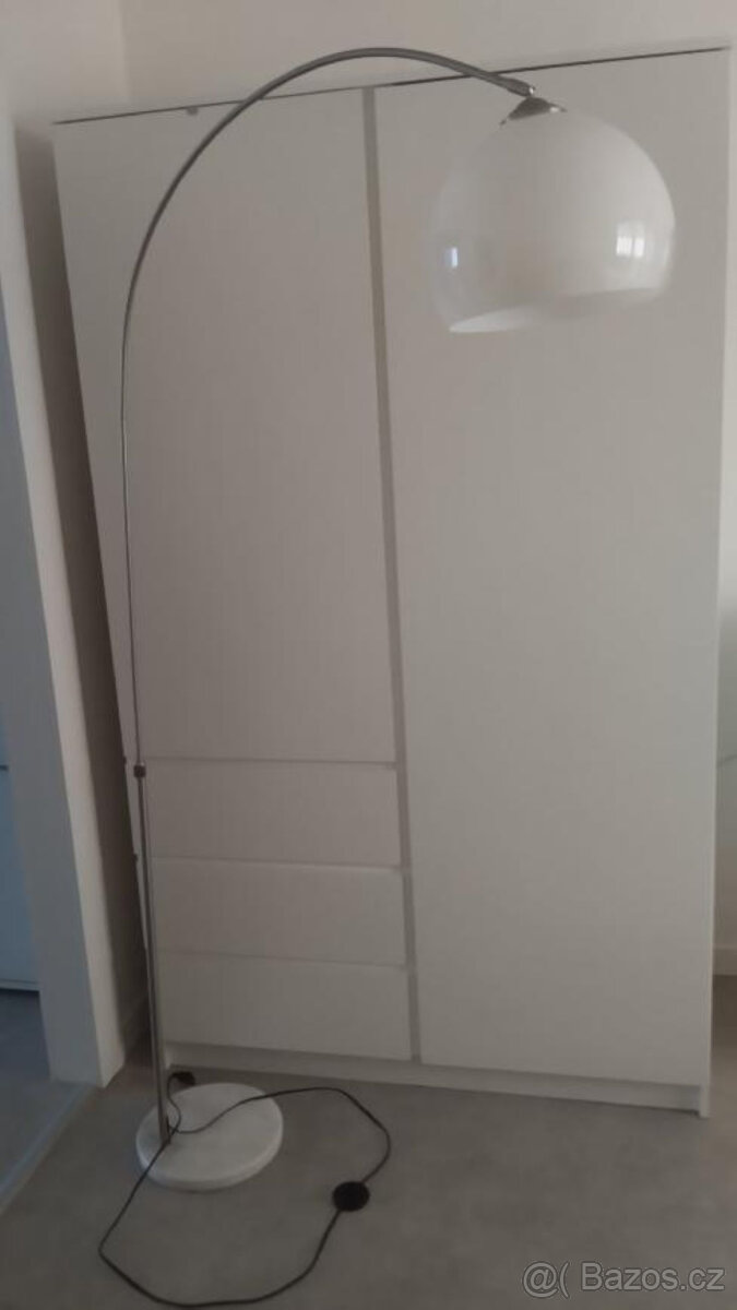 OBLOUKOVÁ LAMPA - 4