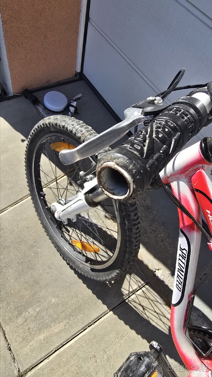 Dětské kolo specialized - 4