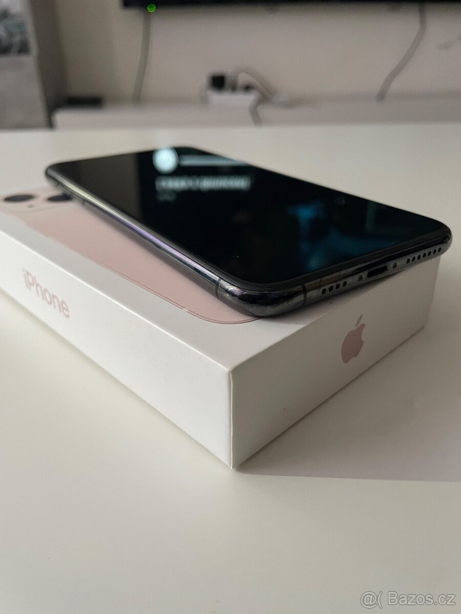 iPhone 11 Pro Max - 4
