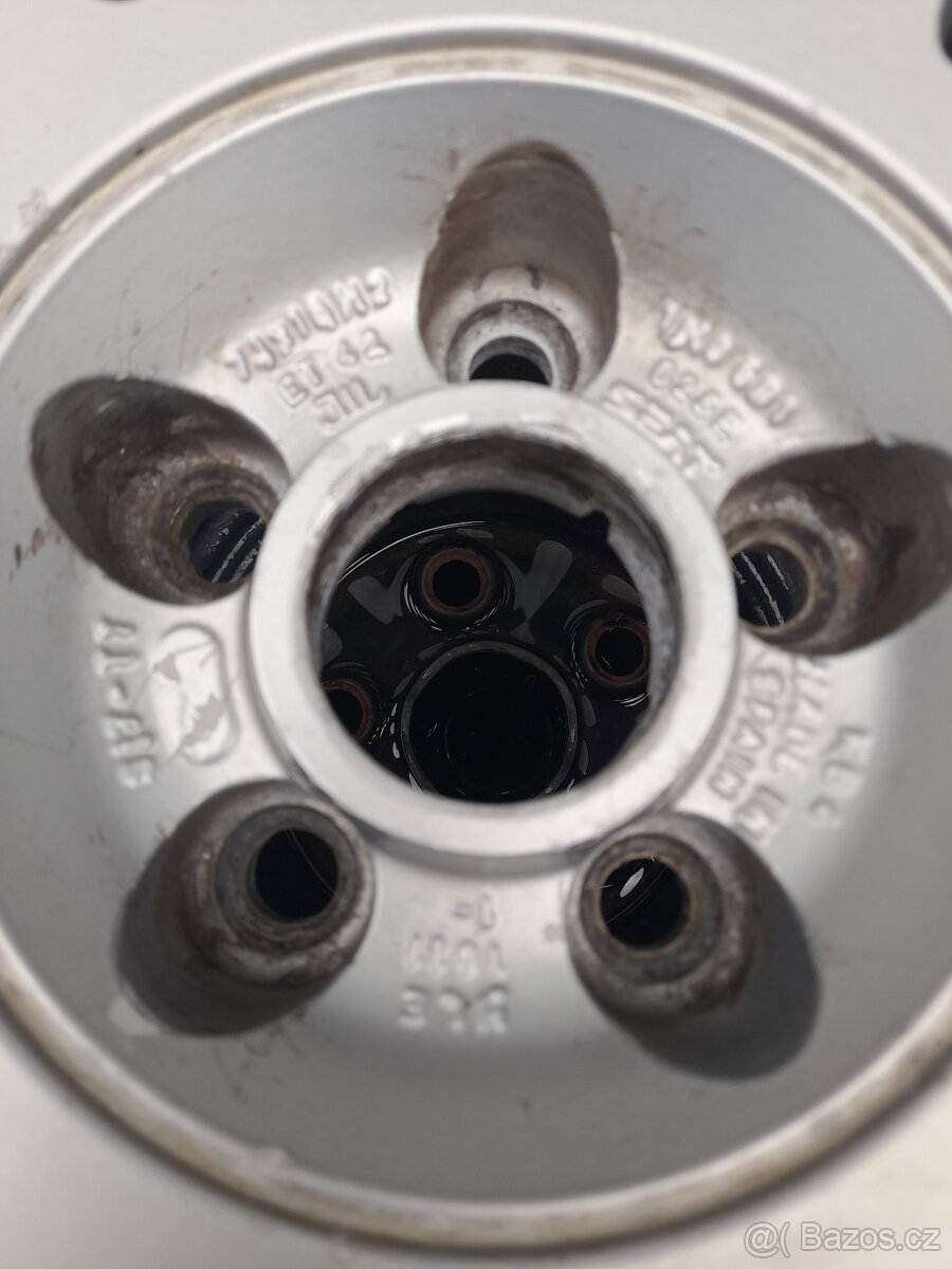 Koupím origo disk VW - 4