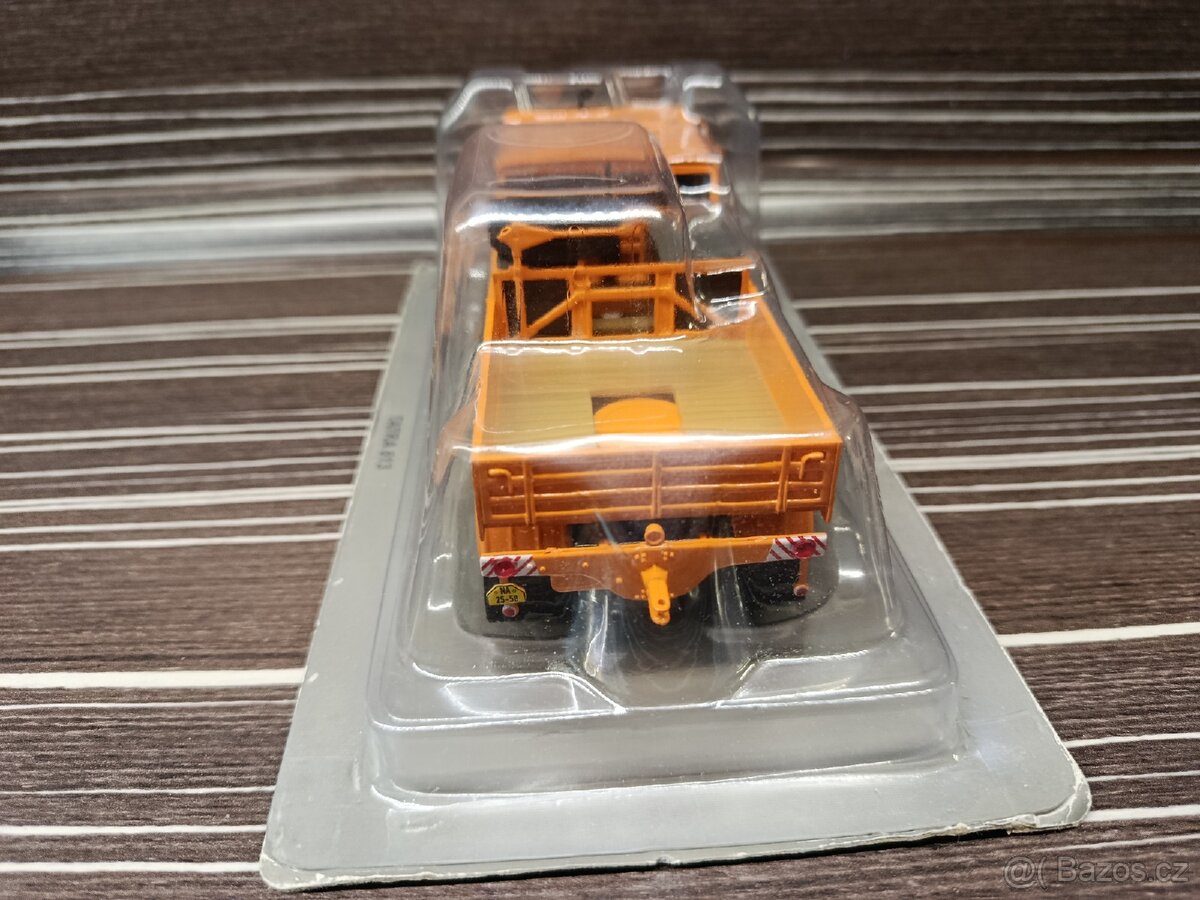 Tatra 813 1:43 Deagostini - 4