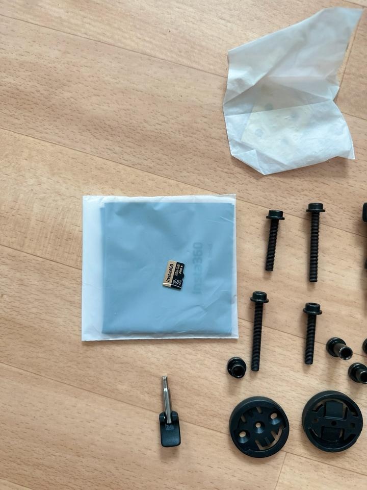 Insta360 X5 - 4