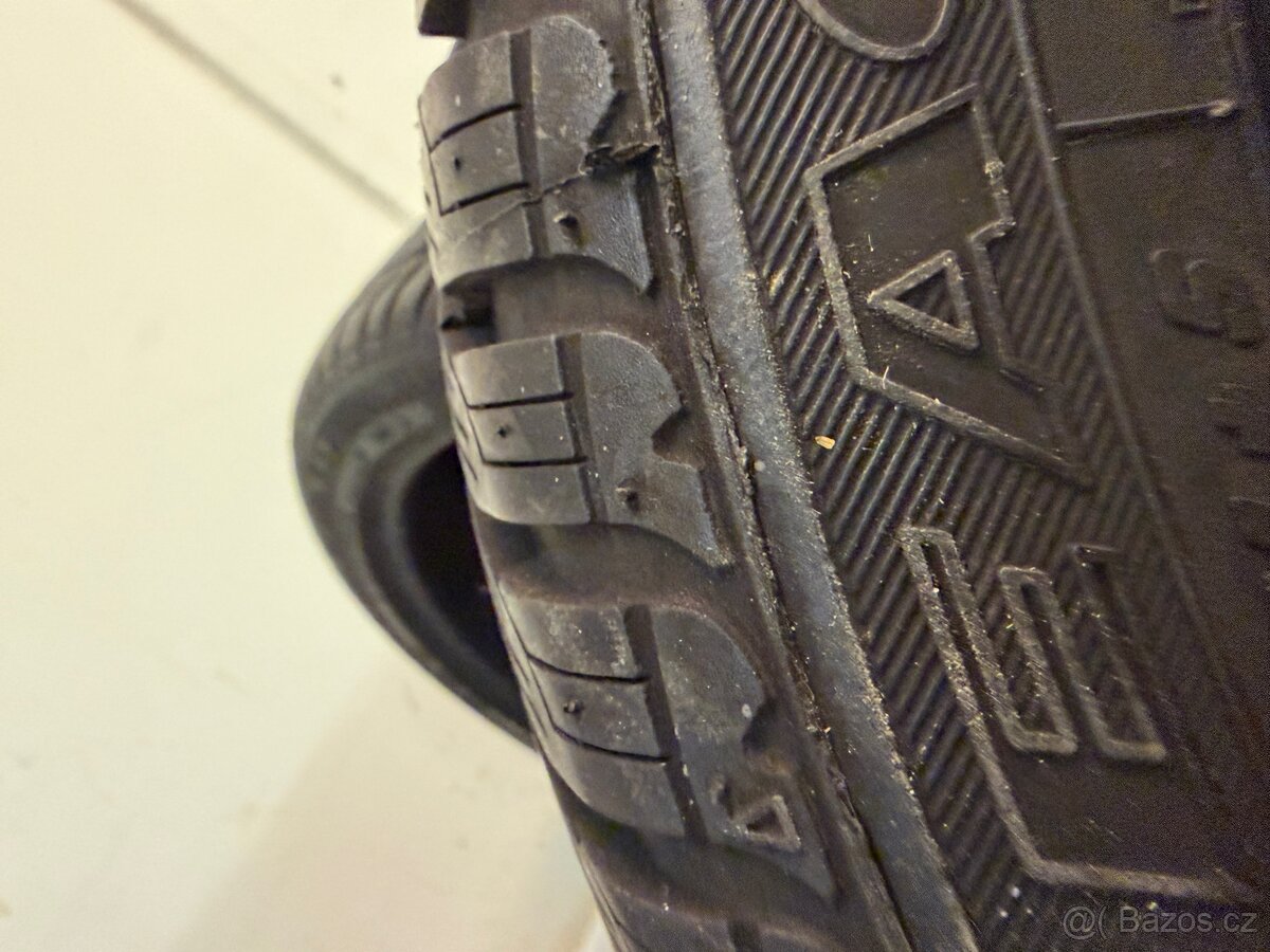 Celoroční guma 215/45 R 16 - 4