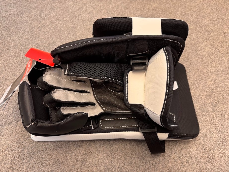 LAPAČKA A VYRÁŽEČKA CCM AXIS F9 - 4