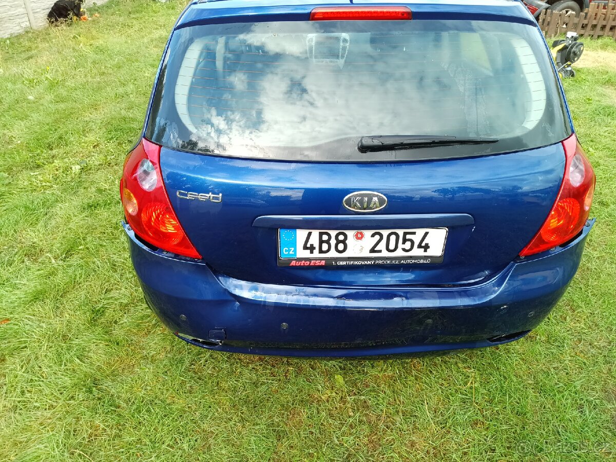Kia ceed 1,6 85kw diesel - 4
