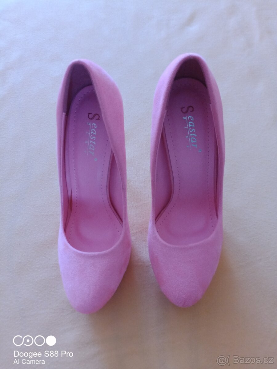 Růžové semišové lodičky vel. 38 na platformě 3cm - 4