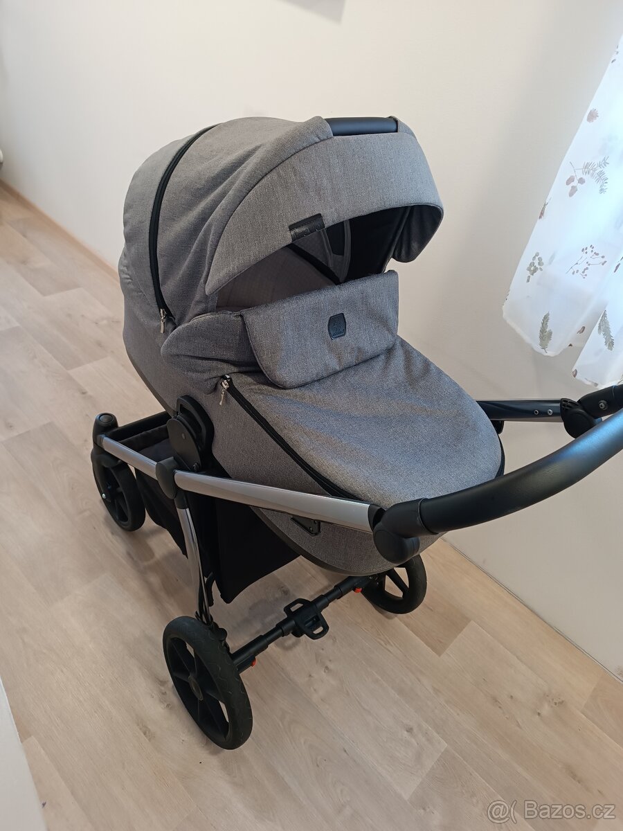 Kočárek Camarelo - 4