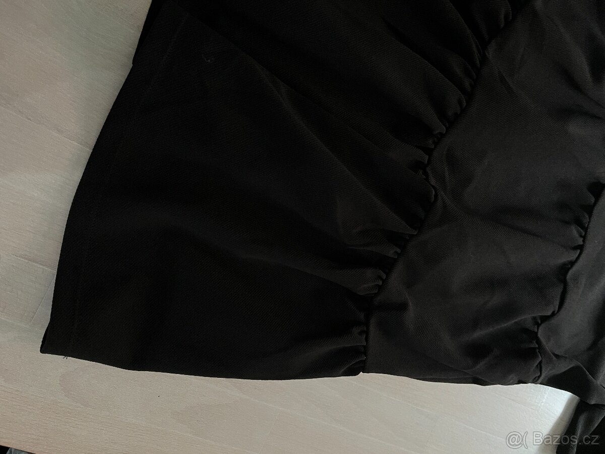 Černé mini sinsay šaty vel M - 4