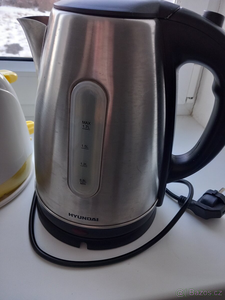 Rychlovarná konvice a topinkovač - 4