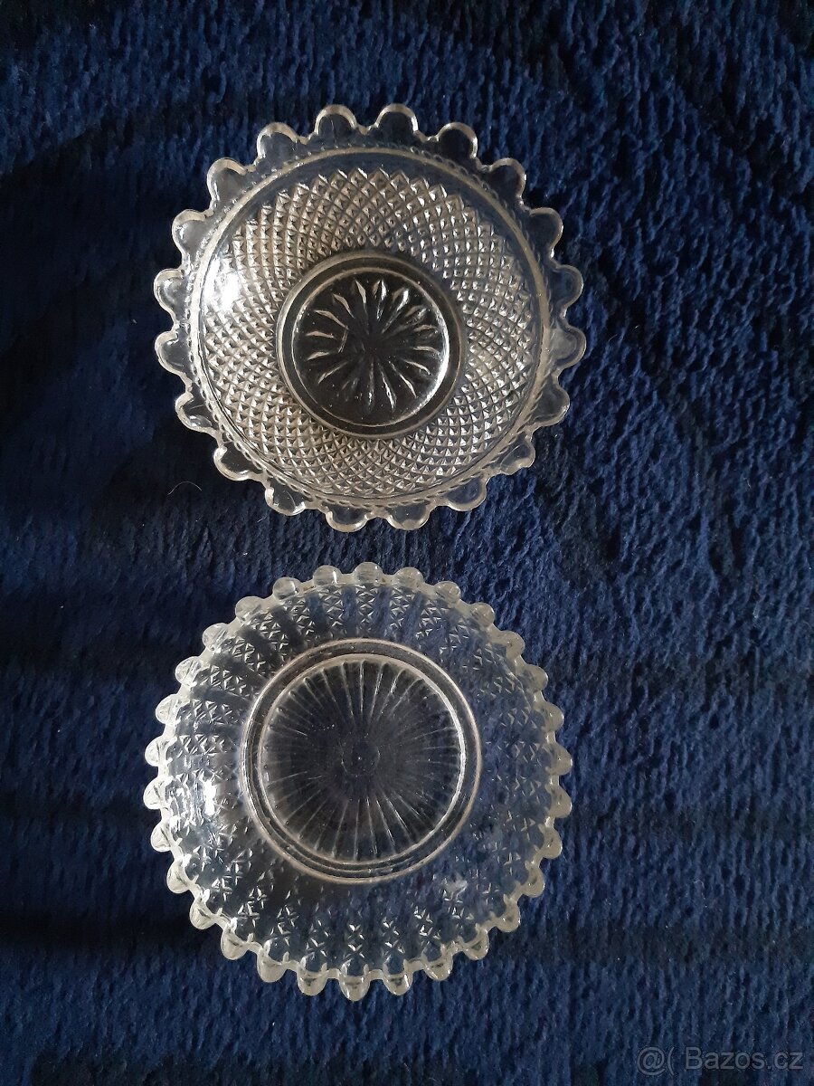 Skleněná mísa a čtyři mističky + 2 zdarma - 4