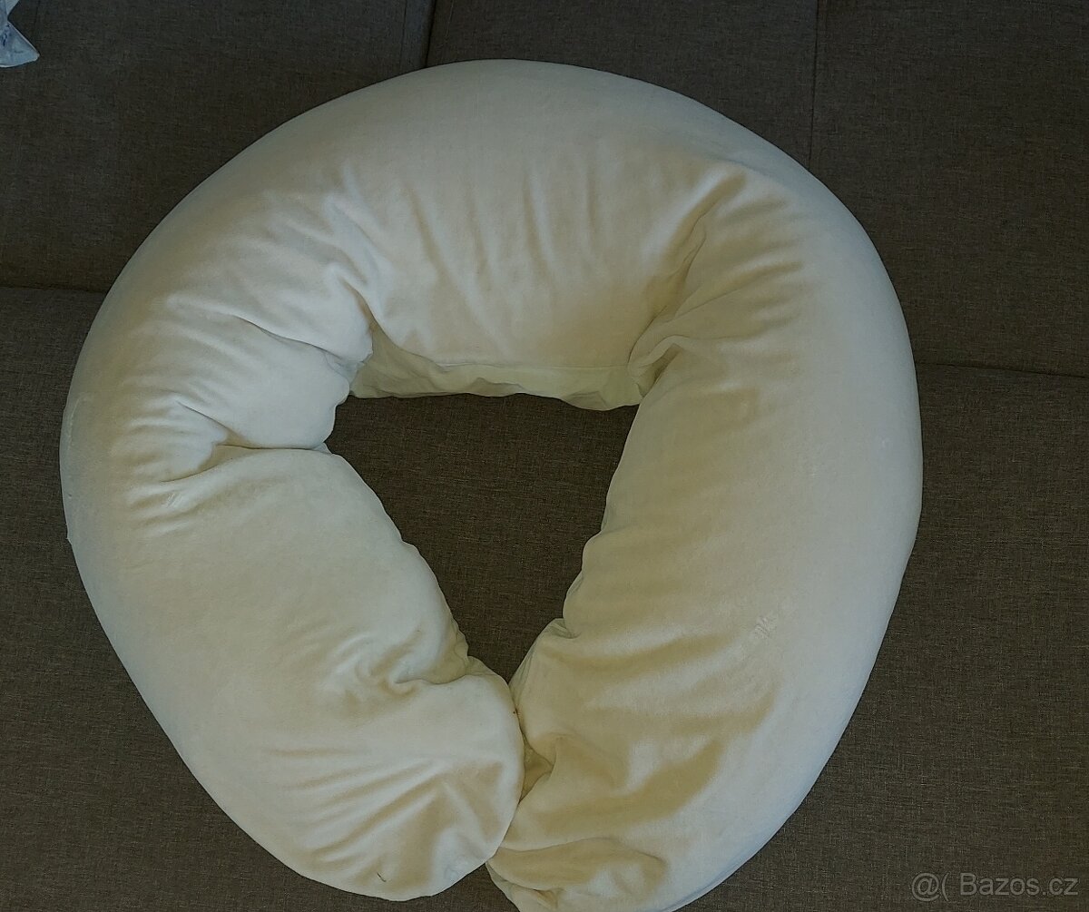 Kojící polštář - 4