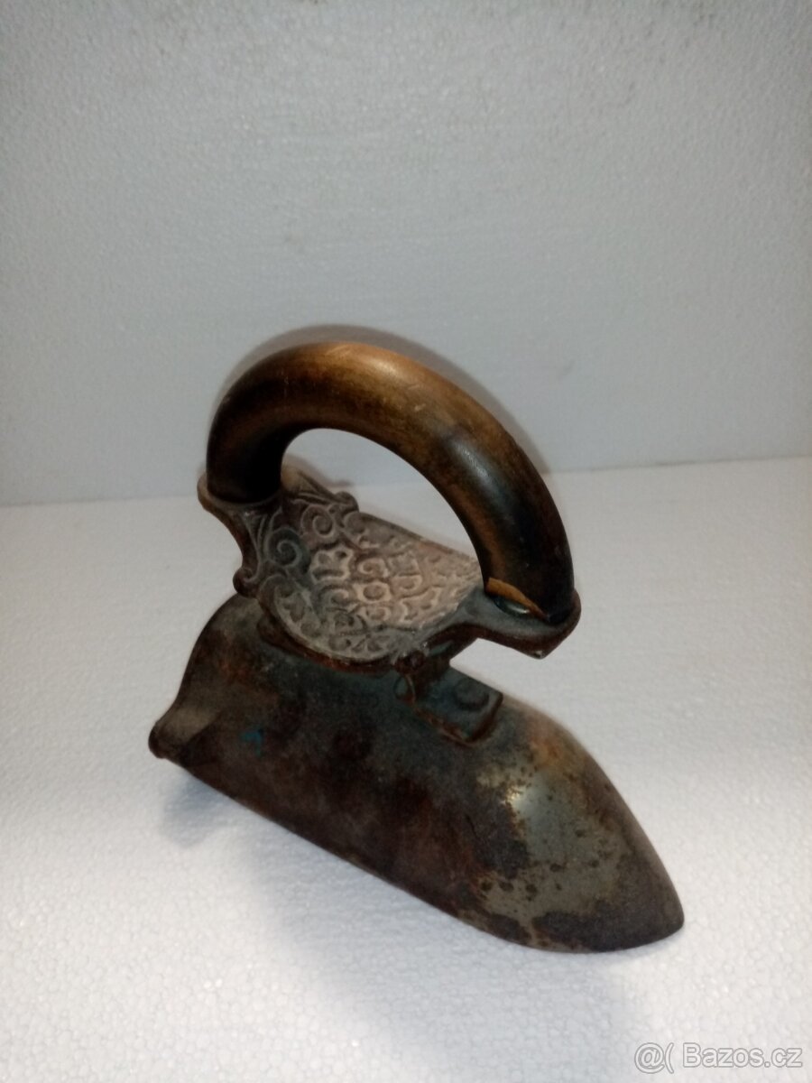 Starožitna retro žehlička - 4