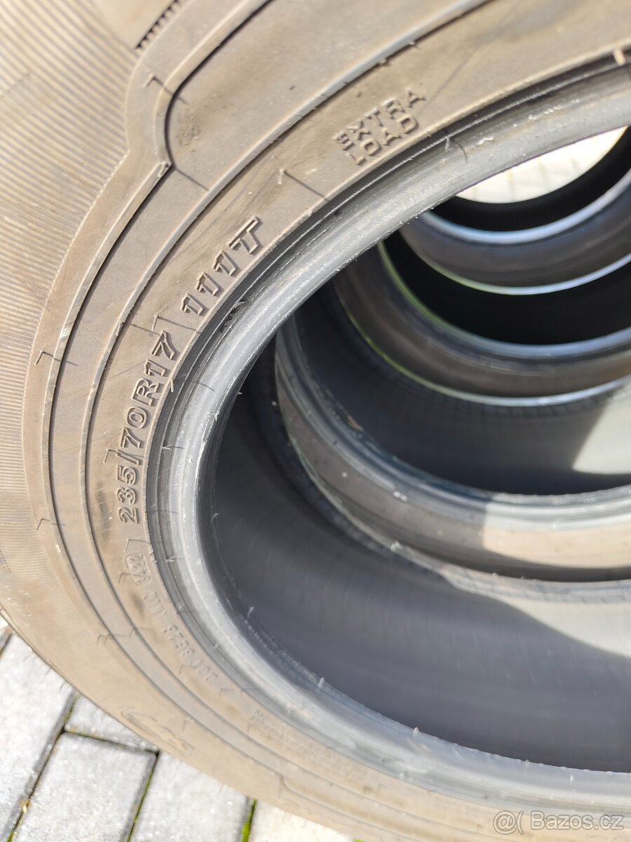 Pneumatiky offroad Nexen celoroční 235/70 r17